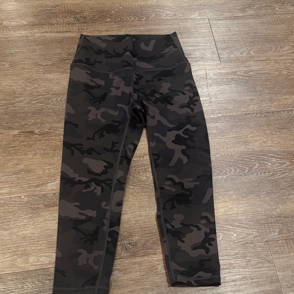 ZYIA Black Camouflage Leggings